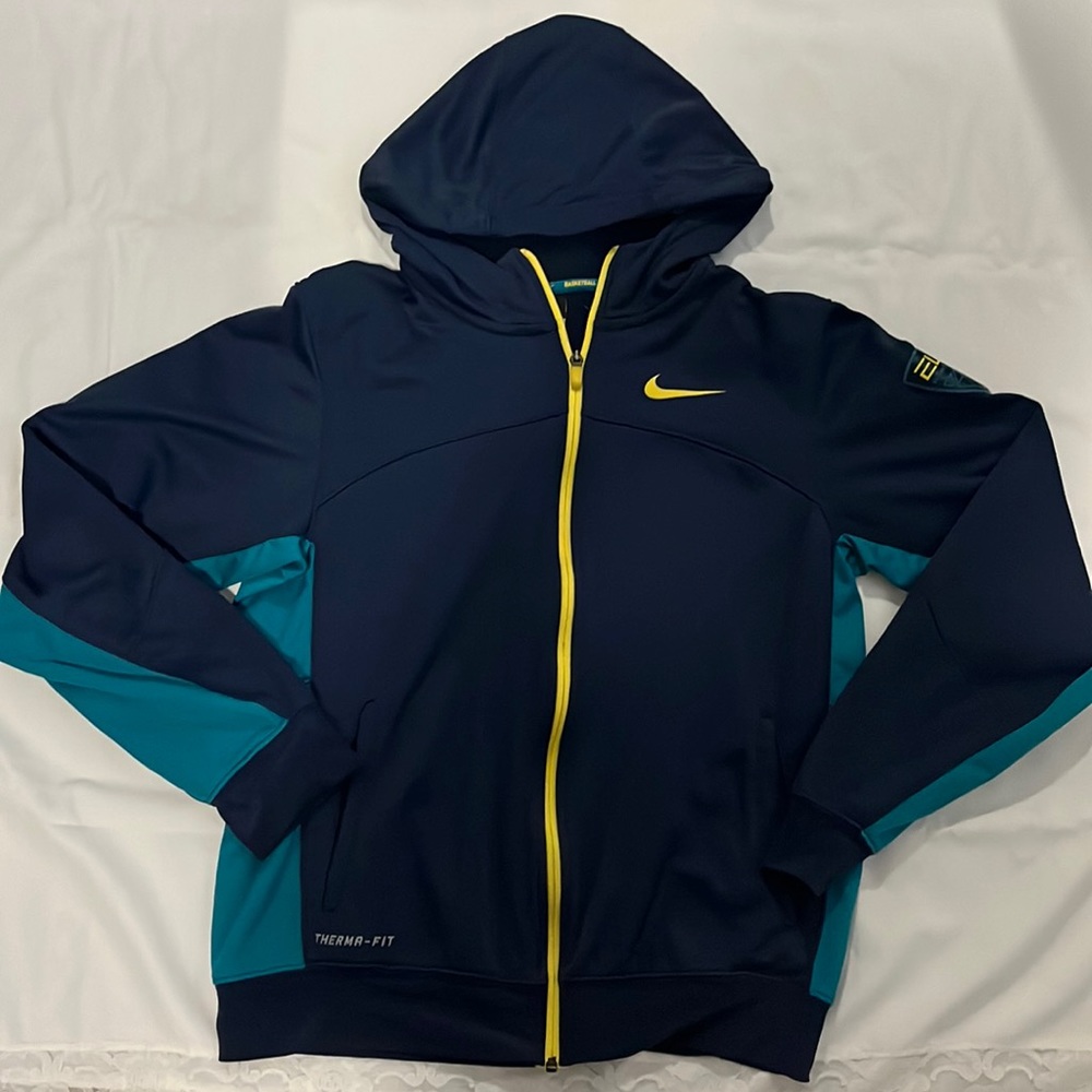 Elite by Nike basketball jacket